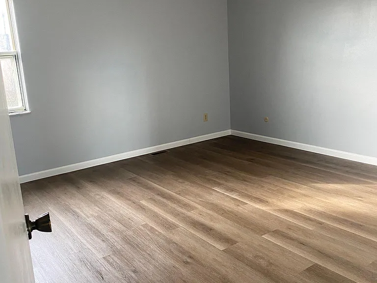 7687 Sweetwood Ct — Photo 14