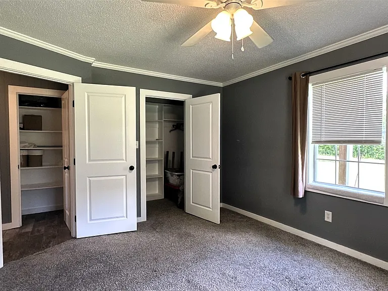 1543 Rs County Rd #2570 — Photo 11