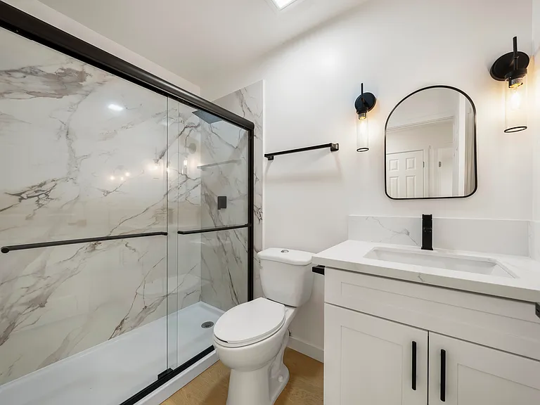 5550 E Knoll Dr — Photo 16