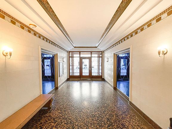 3rd image of 165 Mallorca Way APT 204