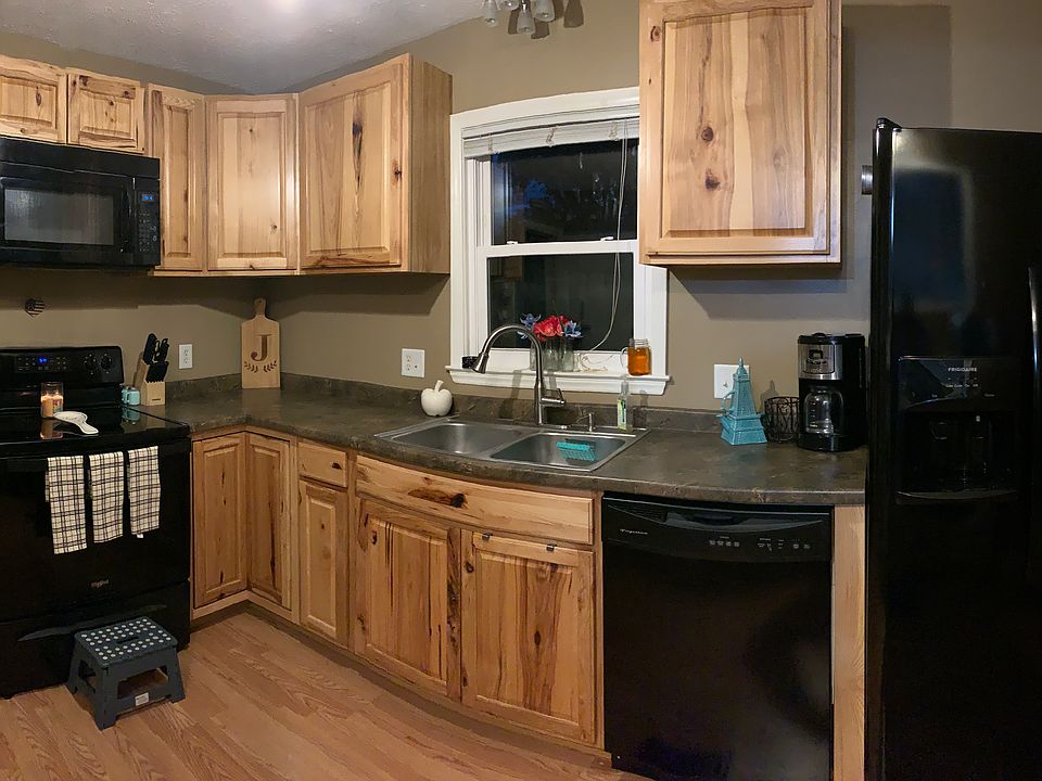 2nd image of 384 Walker Way