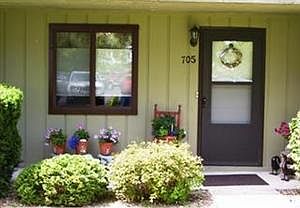 1st image of 705 Edgewater Dr #705