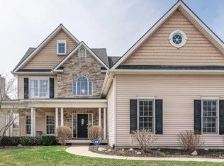 9420 Wendover Ct, Brighton, MI