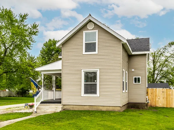 327 W Wyandotte Rd, Mulberry, IN 46058