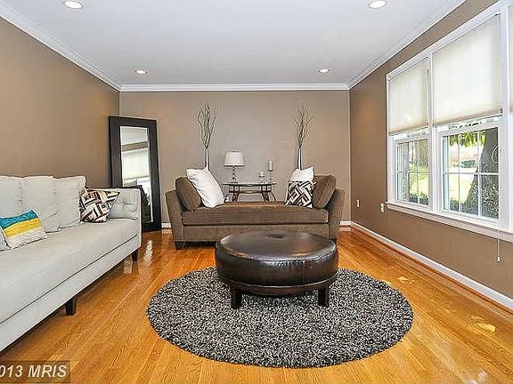 3rd image of 6908 Northfield Dr