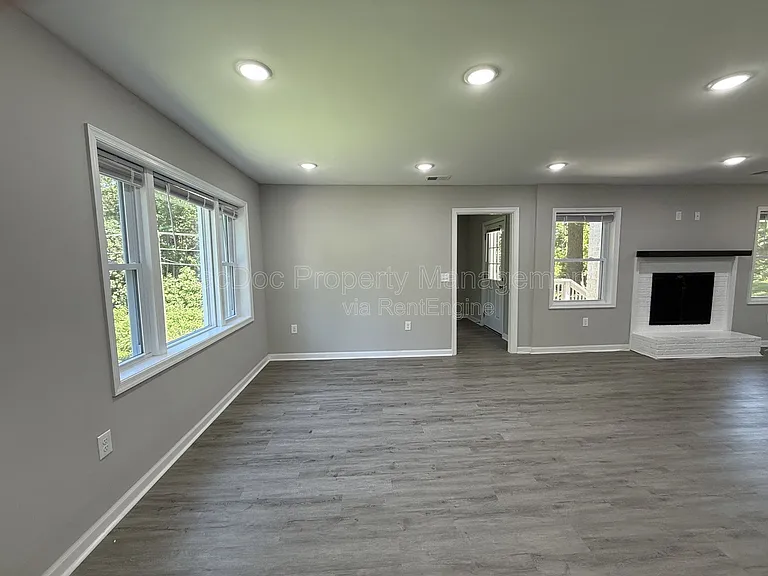 12317 Metlock Rd #A — Photo 29