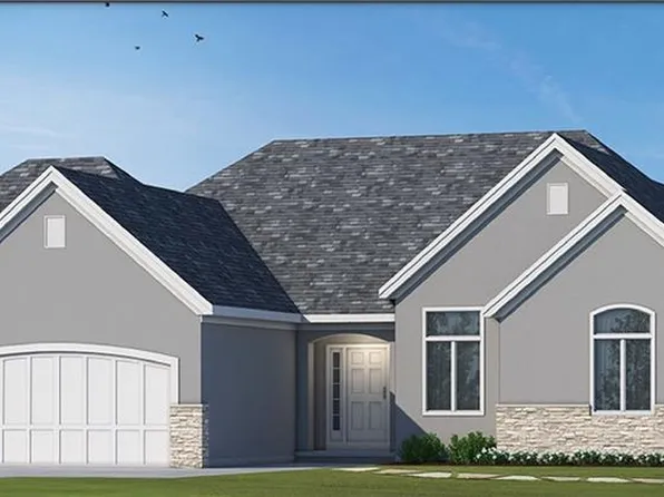 4410 Tee Box Dr, Basehor, KS 66007