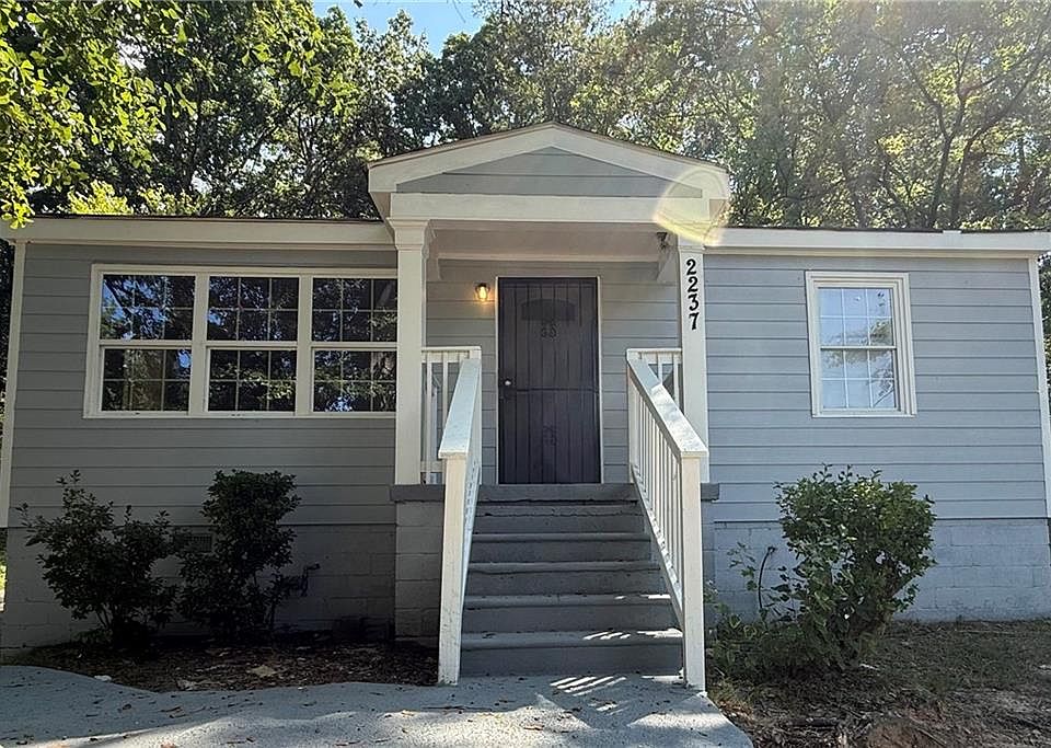 1st image of 2237 Penelope St NW