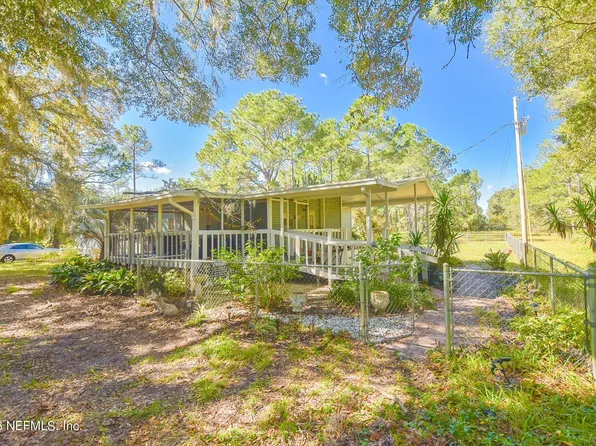 136 LAWRENCE Lane, Crescent City, FL 32112