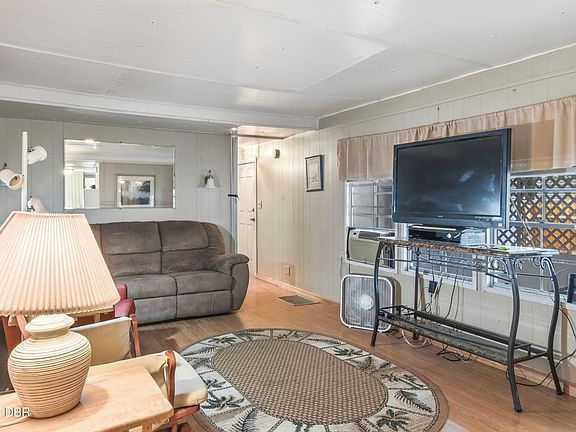 4th image of 164 Iron Gate Cir