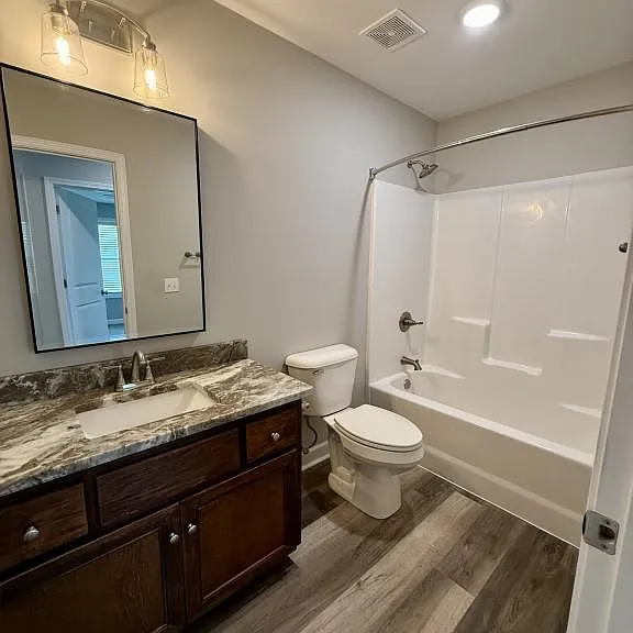 118 Mapleleaf Ct — Photo 9