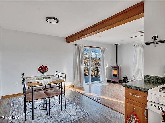 5th image of 26 Terrace Avenue