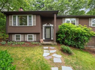 2 Browning Rd, Shrewsbury, MA 01545