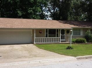 11 Oak Forest Dr, Harrison, AR 72601