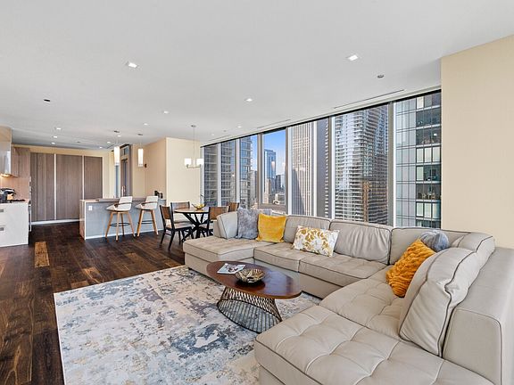 3rd image of 363 E Wacker Dr #2702