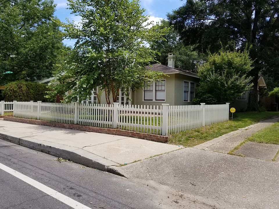 1st image of 109 W Blount St