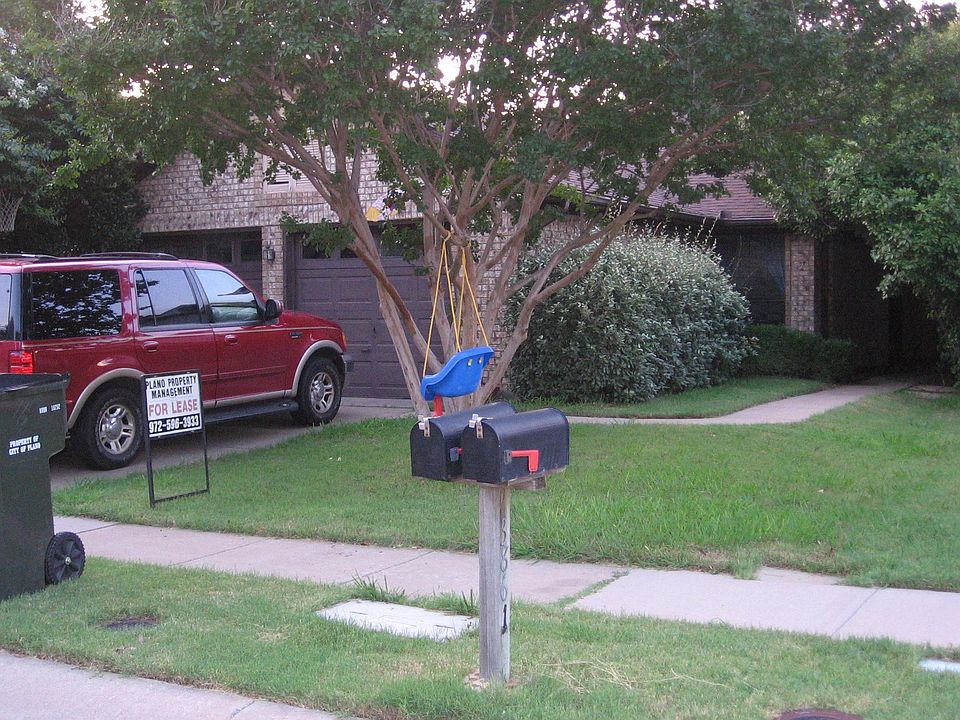 1st image of 3865 Beaumont Ln