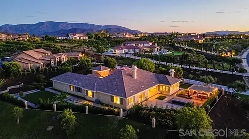 41770 Knoll Vista Ln Photo 1