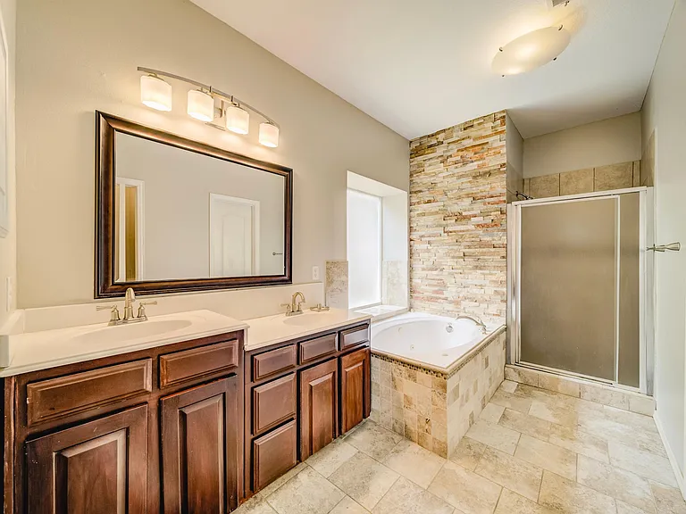 4618 Devonshire Dr — Photo 31