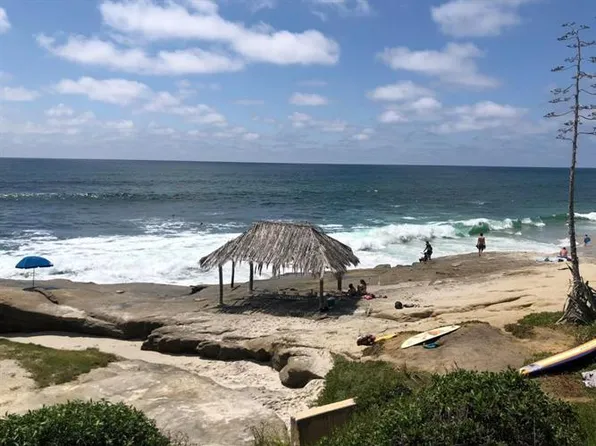 315 Playa Del Sur St #B, La Jolla, CA 92037