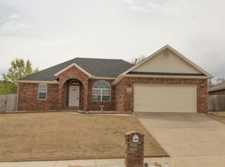 3261 Woodbridge Rd, Springdale, AR 72762