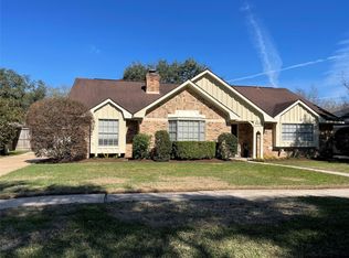5534 Valkeith Dr, Houston, TX 77096