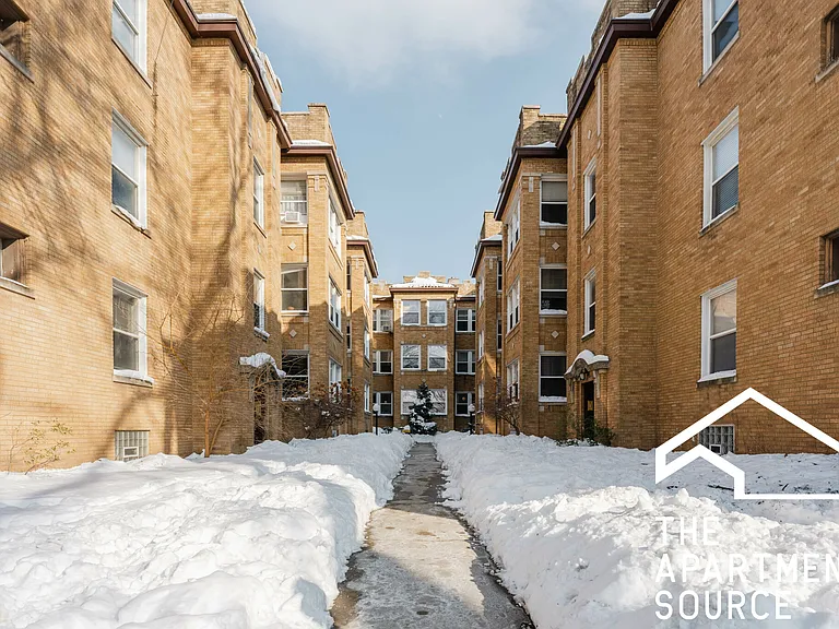 5053 N Damen Ave #GE — Photo 12