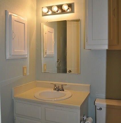 4th image of 1904 Dartmouth St APT O4