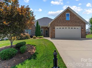 7882 Ballentrae Pl, Stanley, NC 28164