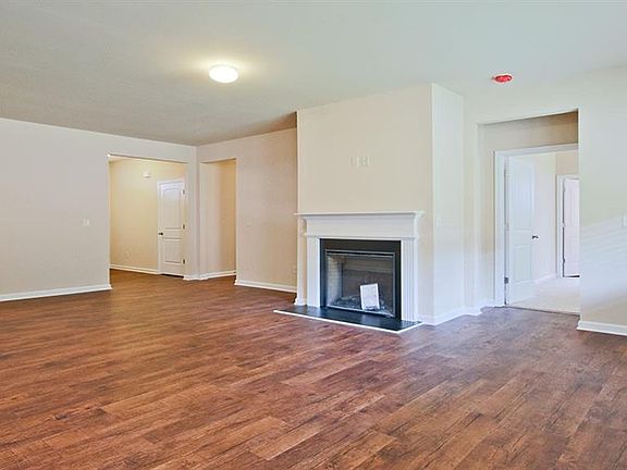 5th image of 1331 Brookstone Lake Dr