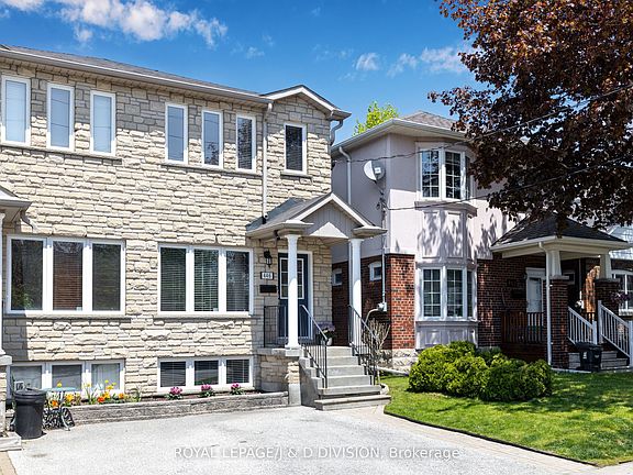 2nd image of 446 Sammon Ave