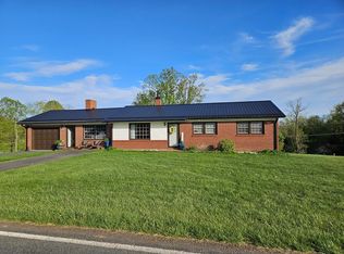 1225 Coon Ridge Rd, Hillsville, VA 24343