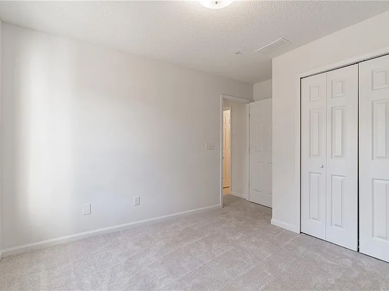 520 Dragonfly Ct — Photo 22