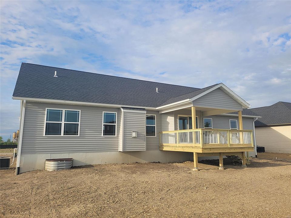 2nd image of 533 Cimarron Rd