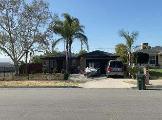 309 W Woodcrest St, Rialto, CA 92376