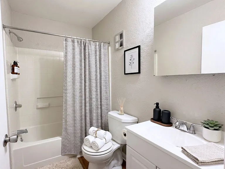 EastPointe — Photo 116