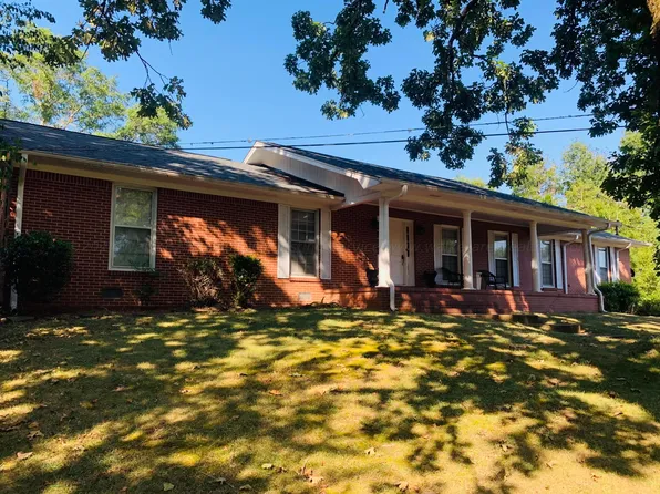 271 1st Dr NE, Vernon, AL 35592