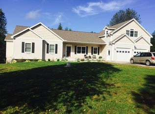 1600 Cedar Hill Dr, Traverse City, MI 49696