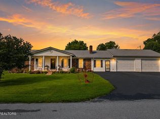 177 Thomas Rd, Speedwell, TN 37870