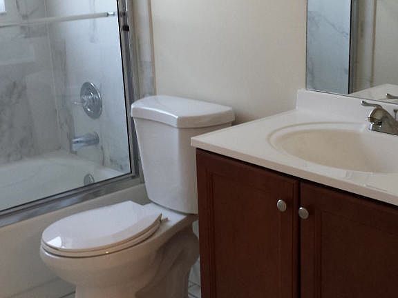 4th image of 9832 Pavarotti Ter APT 101