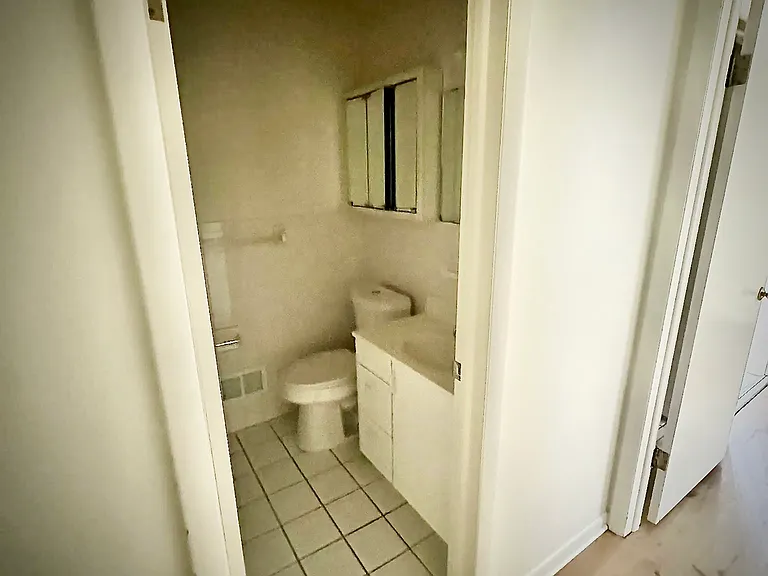 Alternate view of full bathroom