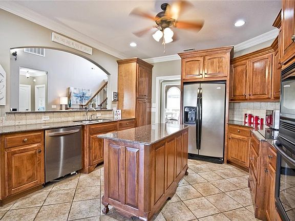 4th image of 4439 W Collins Cir