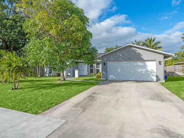 297 Ponce De Leon Street, Royal Palm Beach, FL 33411