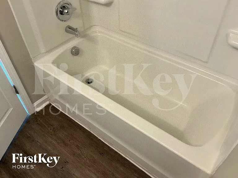 8653 Mohring Pl — Photo 11
