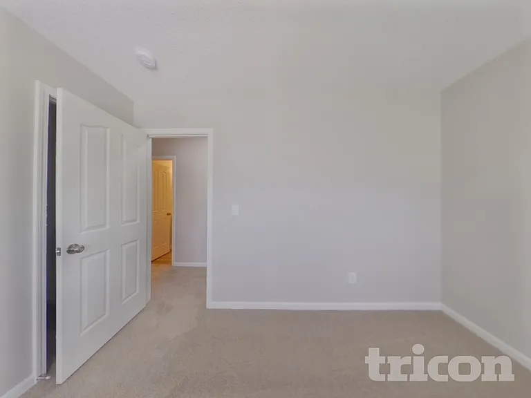 10527 Madison Park Dr — Photo 12