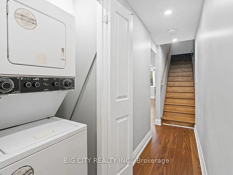 465A Cosburn Ave #BASEMENT — Photo 9