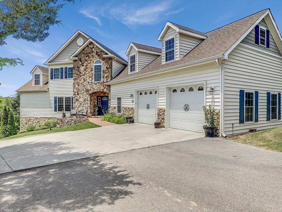 919 W Flat Creek Way, Sevierville, TN 37876 Zillow