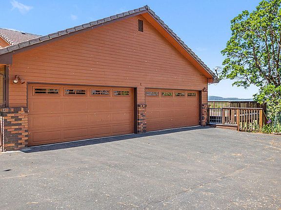 4th image of 12065 Kestrel Rd