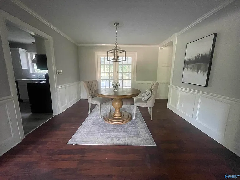 709 Marion Dr — Photo 20
