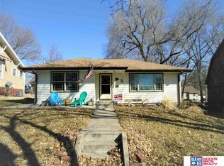 940 N 8th St, Seward, NE 68434